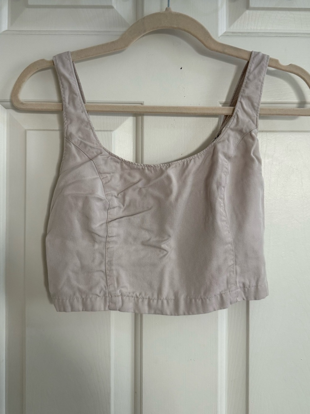Abercrombie & Fitch Light Cream Crop Tank